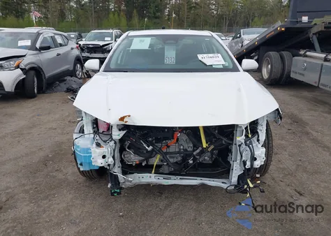 2025 Toyota Camry Le из США, поврежденный, VIN 4T1DBADK5SU522109